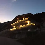 Appartement Zillertal Panorama Blick Balkon Sauna Zellberg