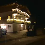 Zillertal Panorama Blick Balkon Sauna Zellberg