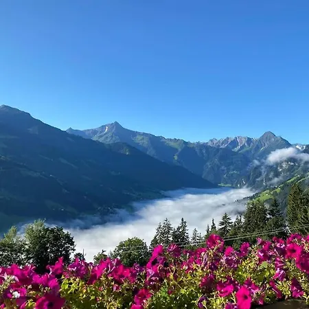Zillertal Panorama Blick Balkon Sauna