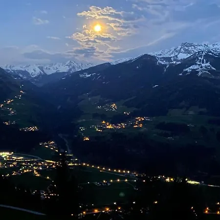 Zillertal Panorama Blick Balkon Sauna * Zellberg