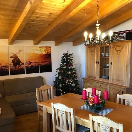 Zillertal Panorama Blick Balkon Sauna Цельберг