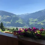 Zillertal Panorama Blick Balkon Sauna * Zellberg