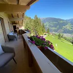 Apartman Zillertal Panorama Blick Balkon Sauna Zellberg