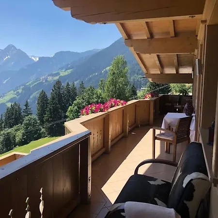 Zillertal Panorama Blick Balkon Sauna *
