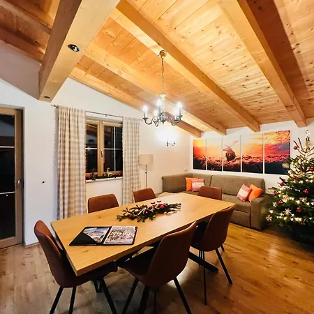 Zillertal Panorama Blick Balkon Sauna Daire *